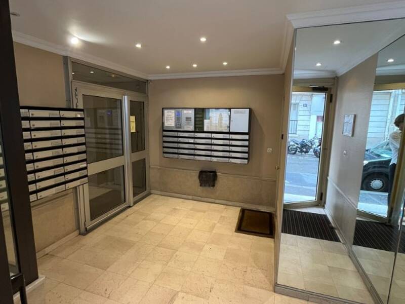 Maison à louer, 17m², PARIS 16E