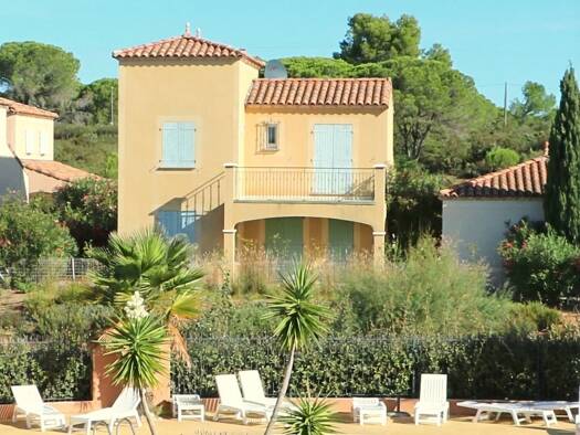 Villa à vendre - Première occupation 275 000 € 5 pièces 4 chambres 95 m² 200 m² de terrain La Crouzette-Badonnes Béziers 34500