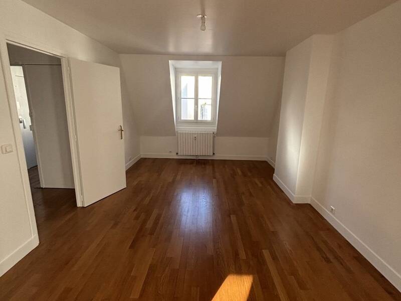 Maison à louer, 159m², PARIS 16E