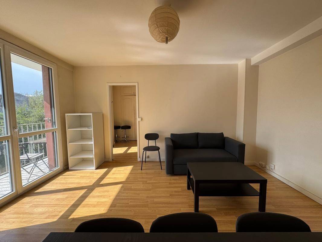 Maison à louer, 41m², SAINT MAUR DES FOSSES