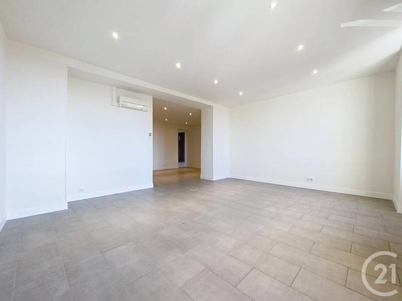 Maison à louer, 155m², NICE