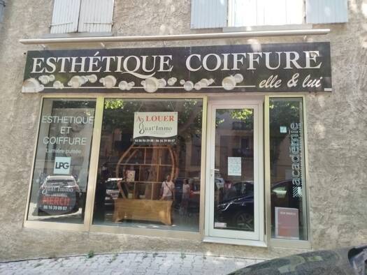 Local commercial à louer 1 050 € 128 m² de surface de vente Manosque 04100