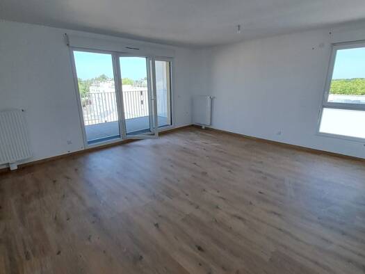 Appartement à louer 890 € 3 pièces 2 chambres 63 m² 2ème étage Nantes Erdre Nantes 44300