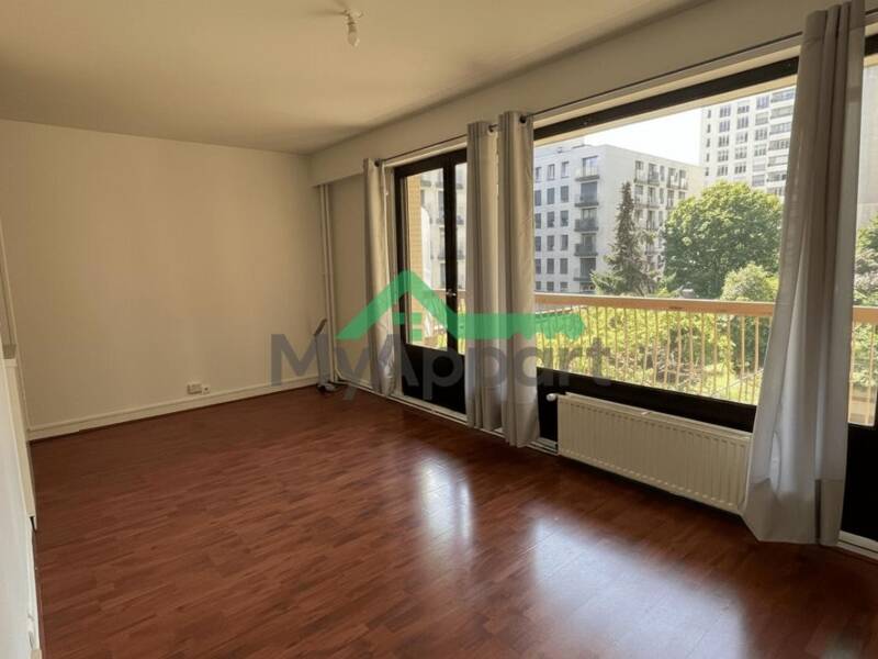 Maison à louer, 28m², PARIS 18E