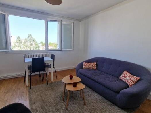 Colocation à louer - logement étudiant 470 € 1 pièce 1 chambre 9 m² 4ème étage Pont Rousseau Rezé 44400