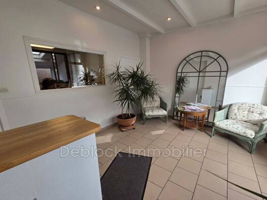 Local commercial à louer 600 € 48,6 m² de surface de vente Vieux Coudekerque Coudekerque-Branche 59210