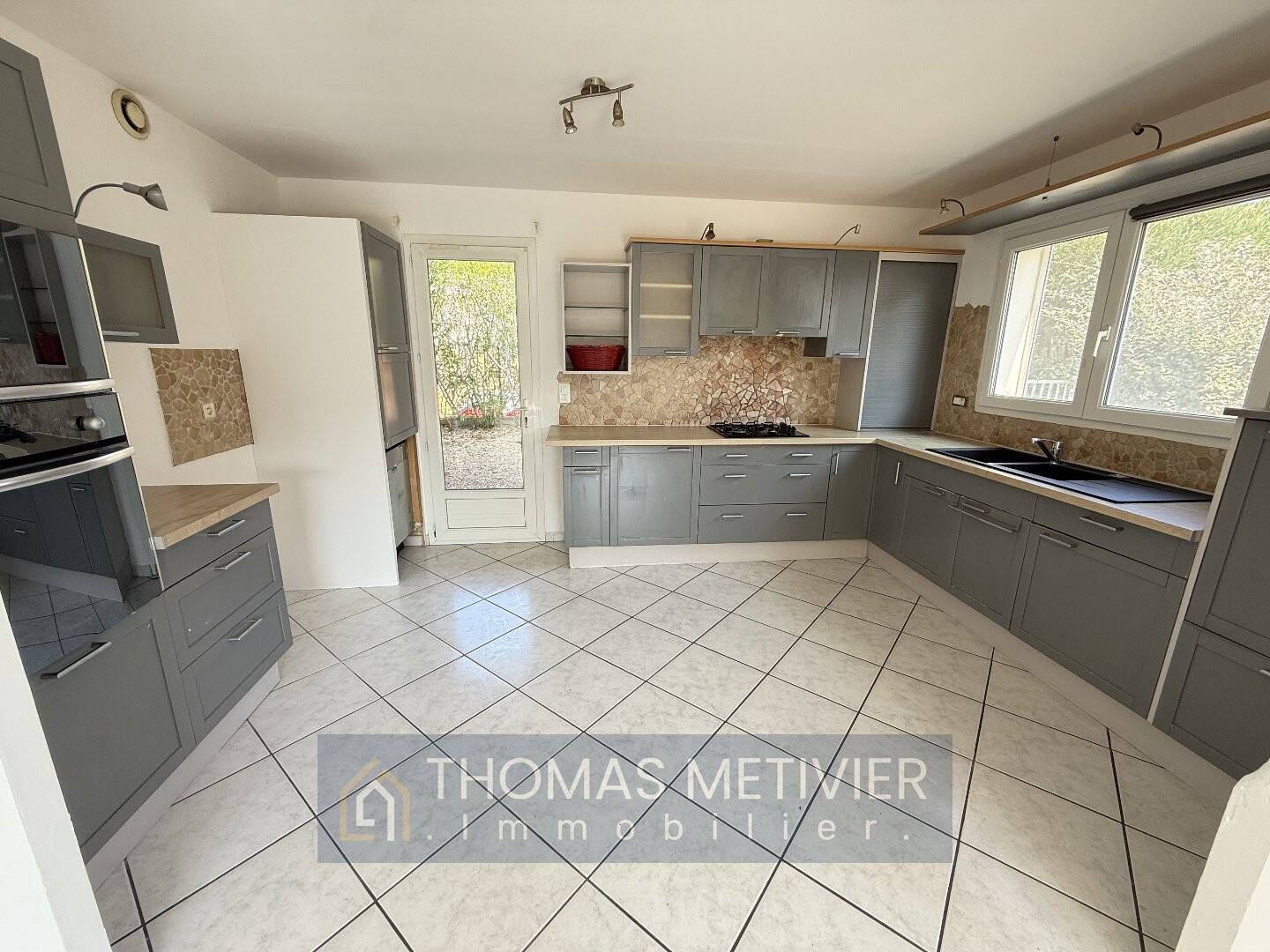 Maison à vendre, 191m², BEZIERS