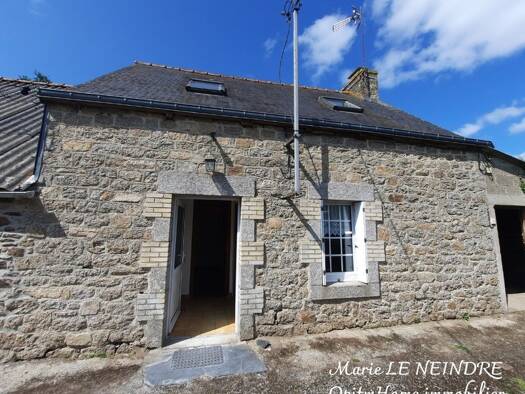 Maison à vendre 95 000 € 4 pièces 3 chambres 57 m² 3 431 m² de terrain Plounévez-Quintin 22110