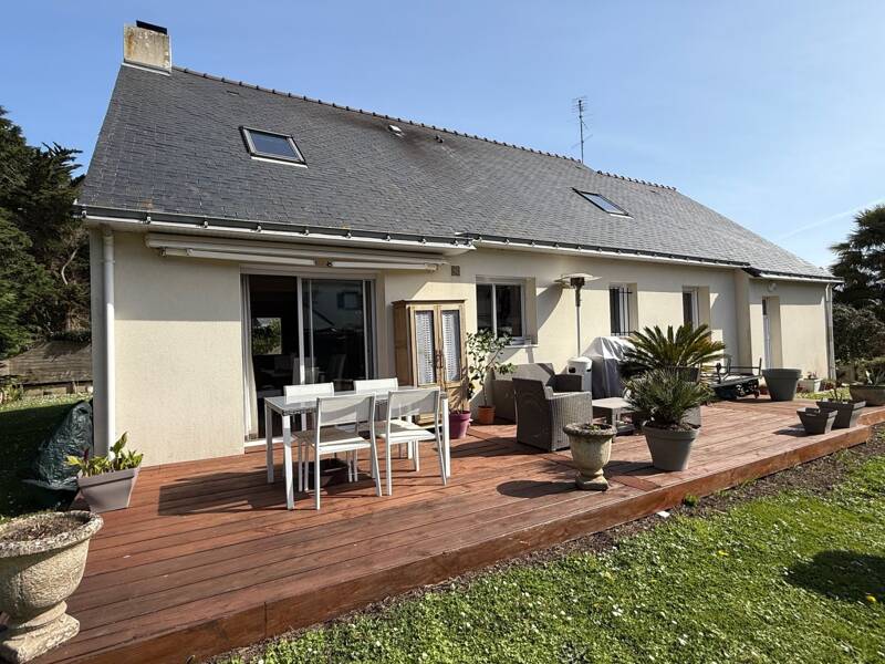 Maison à vendre, 129m², LE POULIGUEN