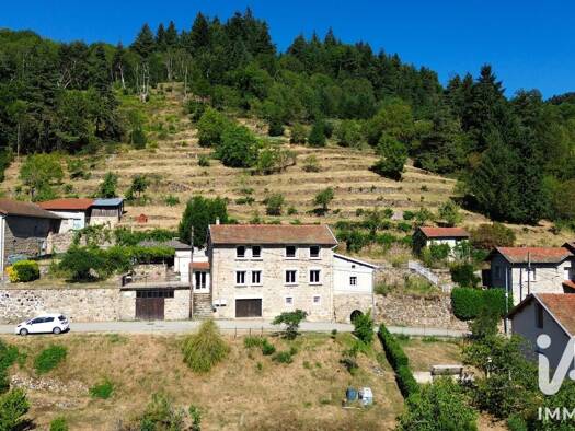 Maison à vendre 146 000 € 5 pièces 3 chambres 106 m² 745 m² de terrain Saint-Martin-de-Valamas 07310