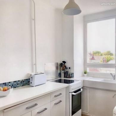 Appartement à louer 295 € 1 pièce 54 m² 4ème étage Trévois-Croncels Troyes 10000