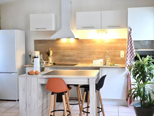 Appartement à louer 550 € 2 pièces 1 chambre 36,1 m² RDC Carcassonne 11000