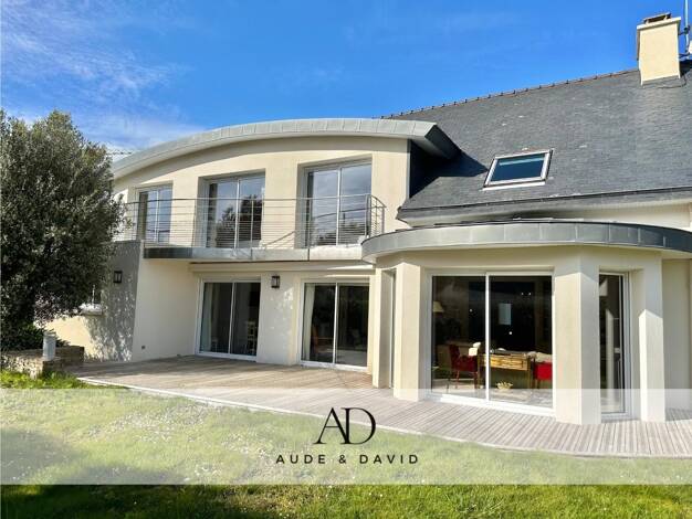 Maison de ville à vendre 1 047 600 € 8 pièces 5 chambres 220 m² 805 m² de terrain Bénodet 29950