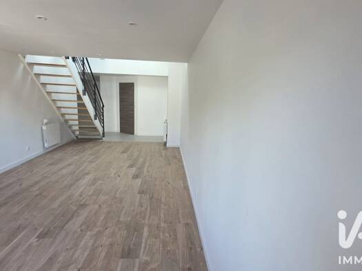 Duplex à vendre 179 000 € 4 pièces 3 chambres 105,5 m² Étage 1/1 Bavans 25550