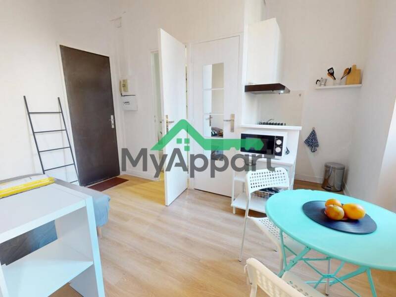 Maison à louer, 17m², LYON 7E