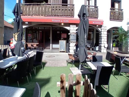 Restaurant à vendre Fonds de commerce 216 667 € 84 m² d'espace de restauration Nord Thônes 74230