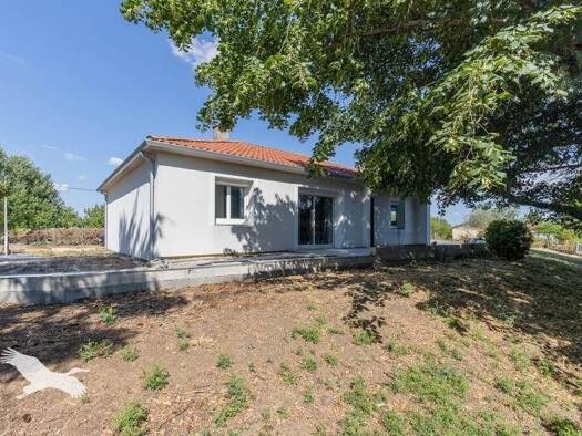 Maison de plain-pied à vendre 279 000 € 4 pièces 3 chambres 97 m² 1 481 m² de terrain Caraman 31460