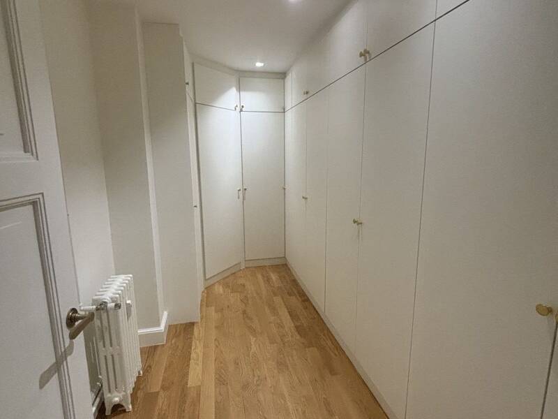 Maison à louer, 358m², PARIS 16E