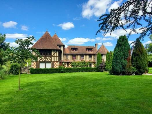 Demeure à vendre 1 495 000 € 10 pièces 6 chambres 300 m² 27 237 m² de terrain Pont-l'Évêque 14130