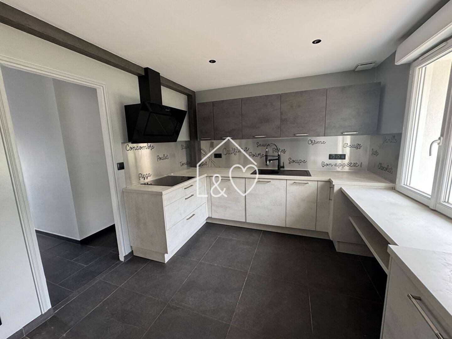 Maison à vendre, 102m², SAINT NAZAIRE