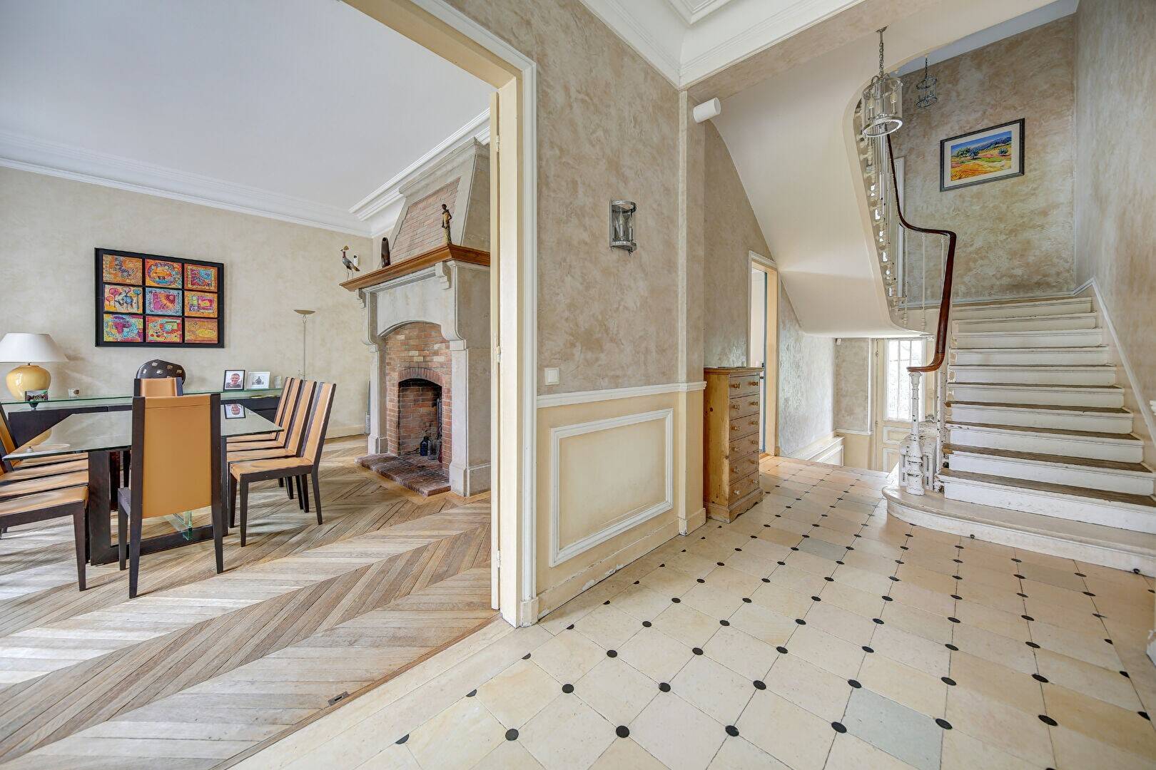 Maison à vendre, 480m², ETIOLLES