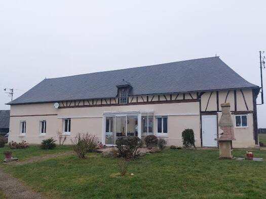 Maison à vendre 189 000 € 5 pièces 2 chambres 97 m² 1 300 m² de terrain Lyons la Foret 27480