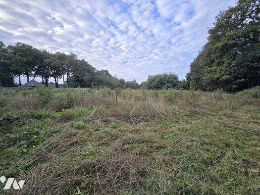 Terrain constructible à vendre 95 130 € 1 286 m² de terrain Saint-Guyomard 56460