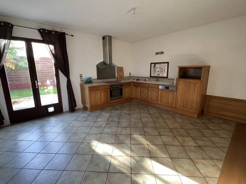 Maison à louer, 85m², FOSSES