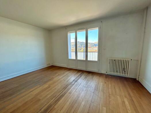 Immeuble à vendre 171 000 € 125 m² Saint-Vallier 26240