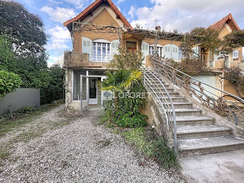 Maison à louer, 101m², NYONS