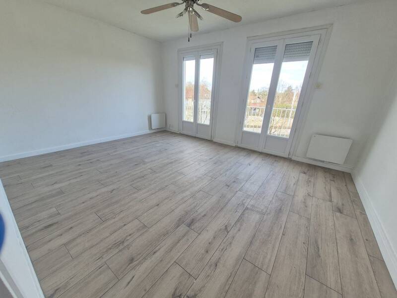 Maison à louer, 61m², CHAVANOZ