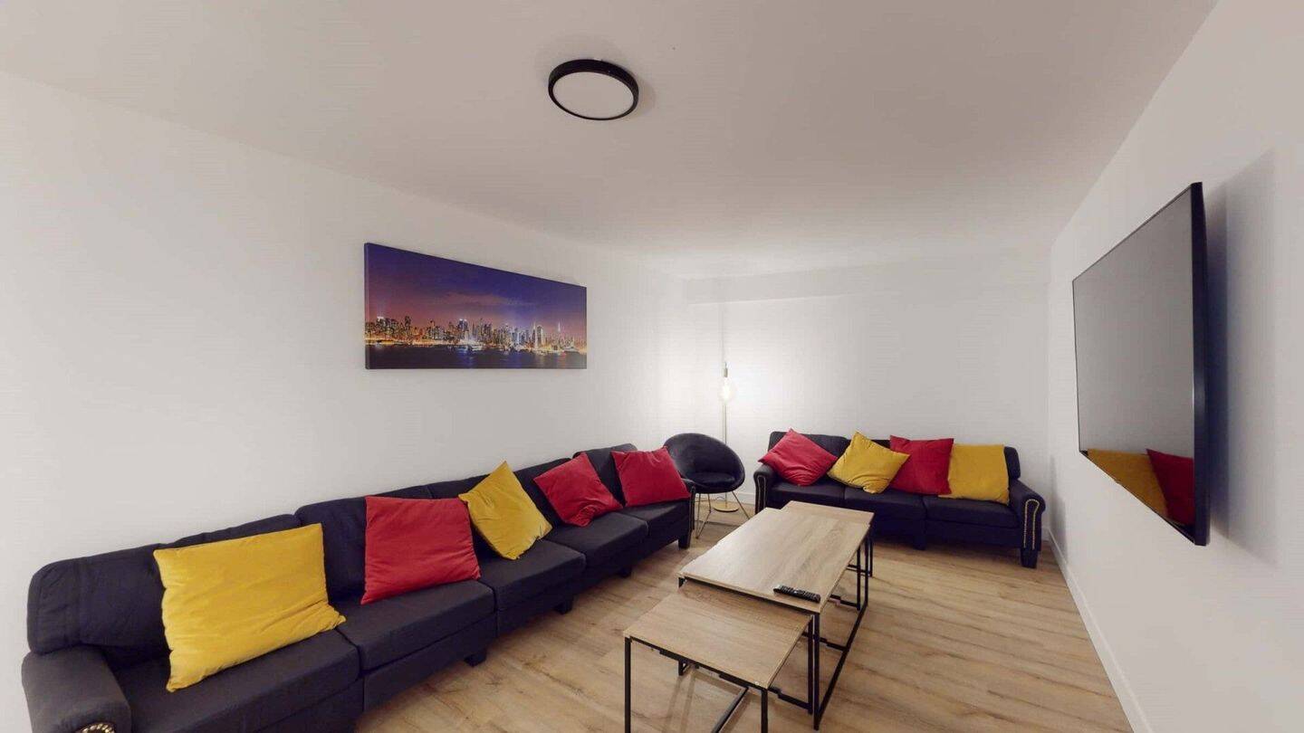 Esme - Private Room (12) - Colocation — 8