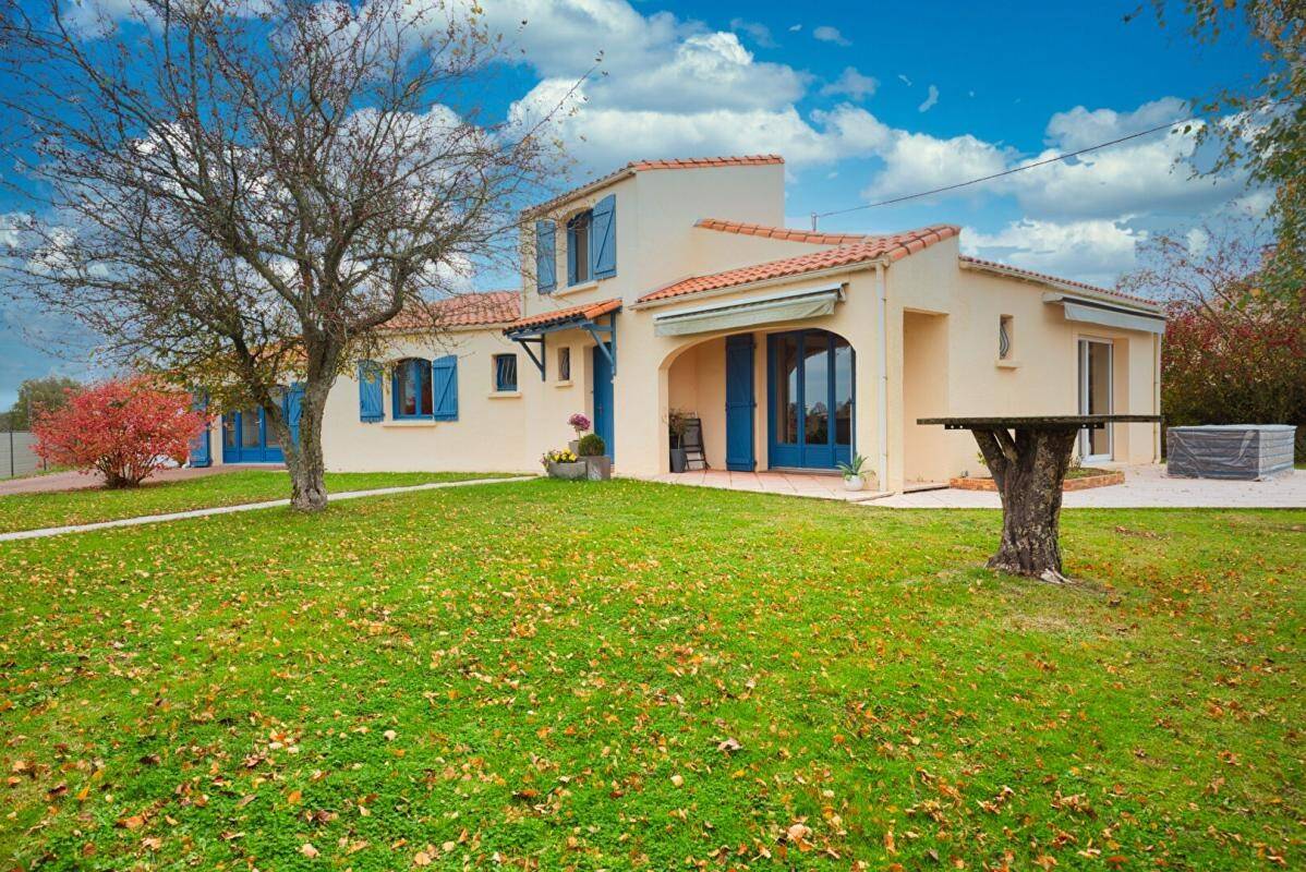 Maison à vendre, 168m², SAINT FIACRE SUR MAINE