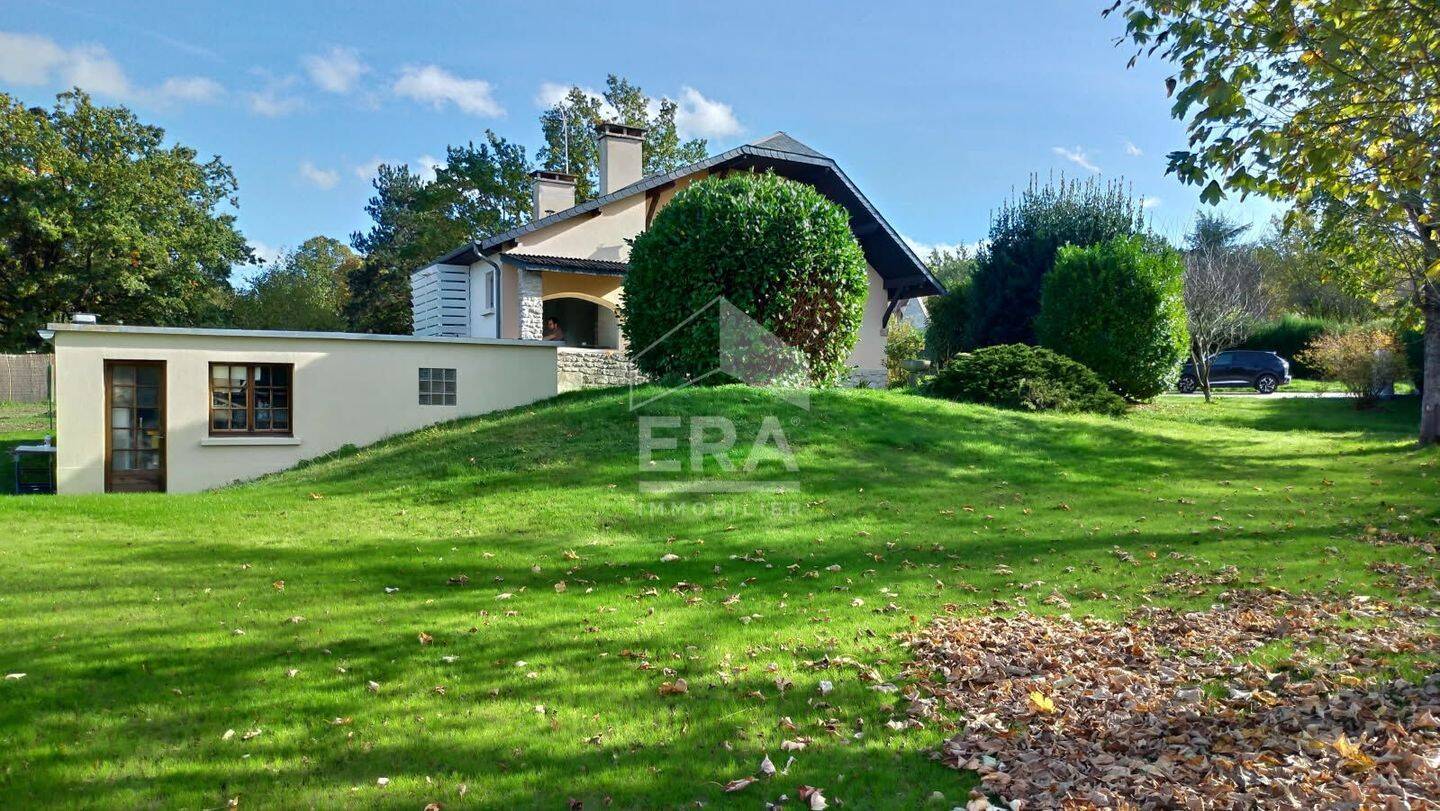 Maison à vendre, 131m², MONTFORT L'AMAURY