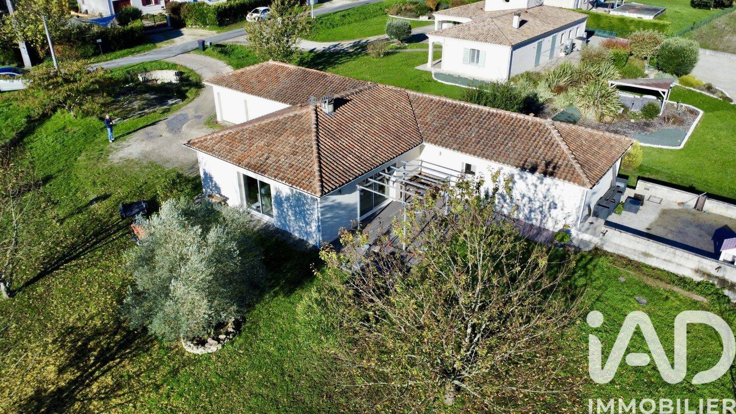 Maison à vendre, 145m², MOUTHIERS SUR BOEME