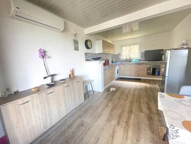 Villa à vendre 330 000 € 6 pièces 4 chambres 111 m² 188 m² de terrain Sainte Marie 97438