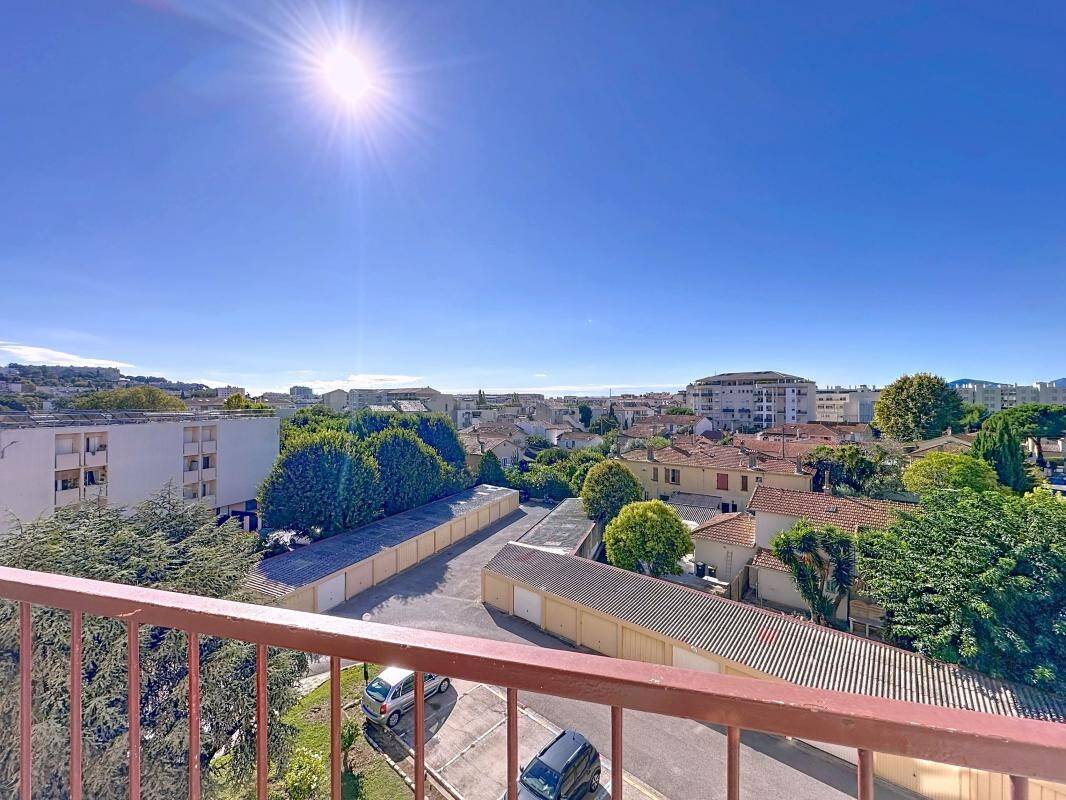 Maison à louer, 69m², CANNES