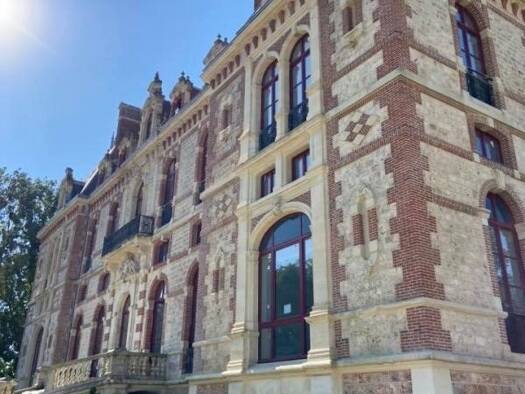 Appartement à louer 1 350 € 3 pièces 2 chambres 72 m² Bonnelles 78830