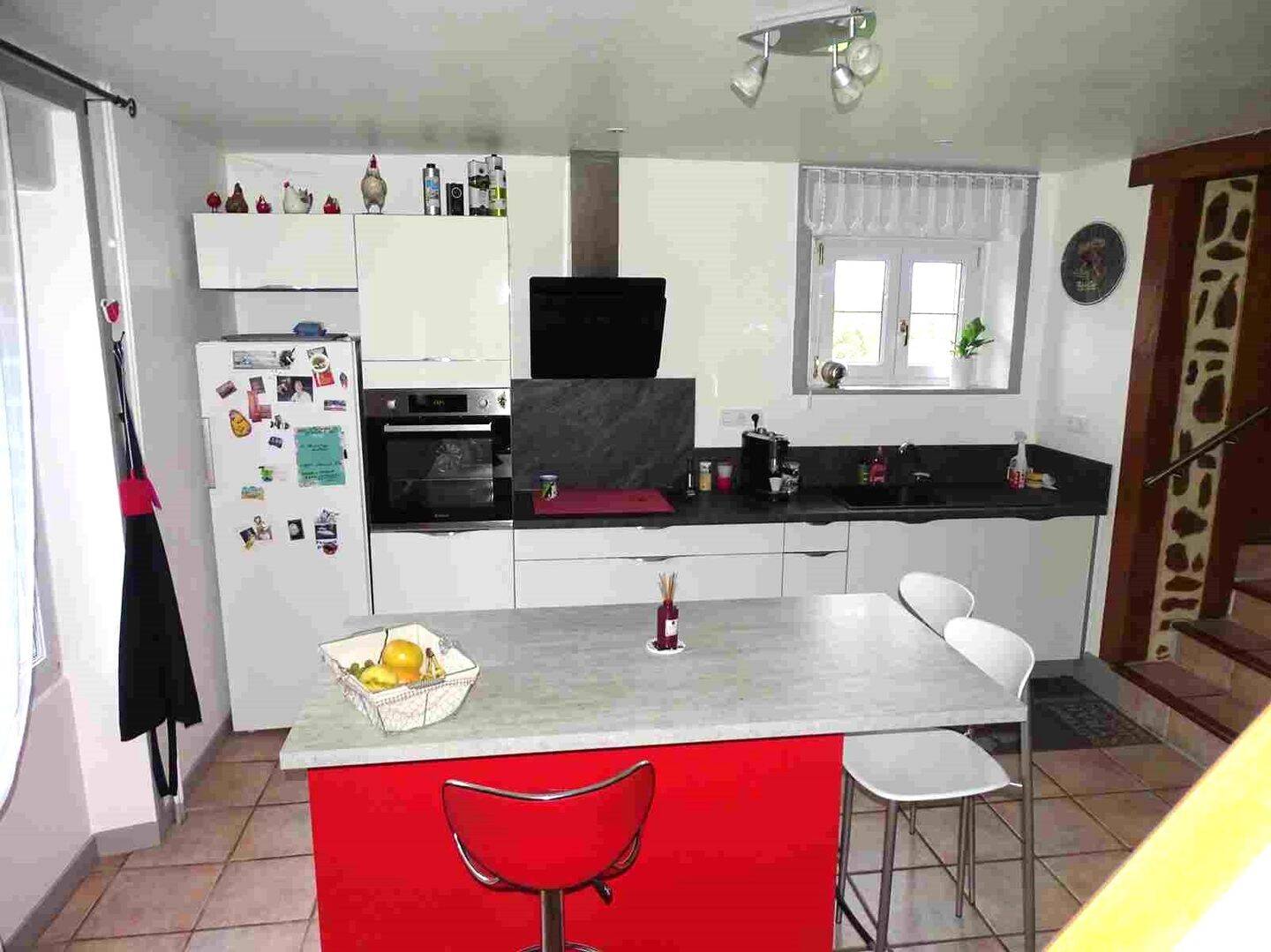 Maison à vendre, 162m², SAINT LEONARD DE NOBLAT