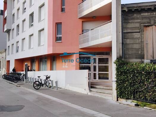 Appartement à vendre 140 400 € 1 pièce 31,6 m² 1er étage Bas Cenon-cours Verdun-Testaud Cenon 33150