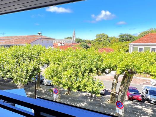 Appartement à vendre 180 000 € 2 pièces 1 chambre 48,7 m² Étage 2/2 Soustons 40140
