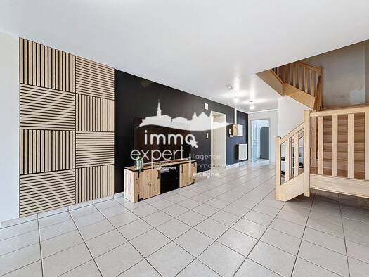Duplex à louer 650 € 4 pièces 2 chambres 86 m² Étage 1/1 Poussay 88500