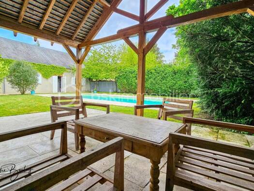 Maison à vendre 499 000 € 8 pièces 5 chambres 247 m² 3 121 m² de terrain Saint-Lyé-la-Forêt 45170