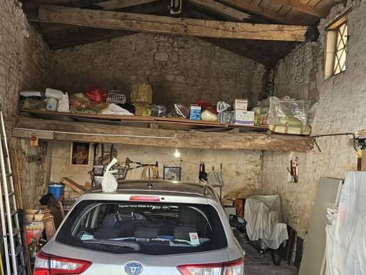 Parking à vendre 30 000 € 36,5 m² Taillebourg 17350