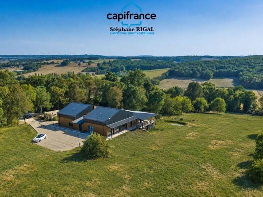 Maison à vendre - Première occupation 1 690 000 € 10 pièces 5 chambres 500 m² 38 523 m² de terrain Lougratte 47290