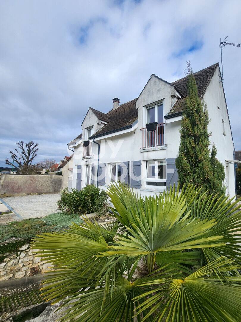 Maison à vendre, 122m², LONGUEVILLE