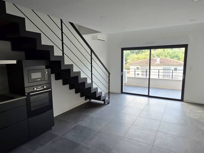 Maison à louer, 79m², AJACCIO