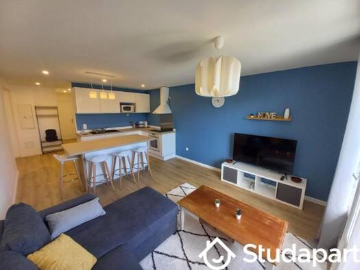 Colocation à louer 385 € 1 pièce 2 chambres 9 m² 2ème étage Dufau-Tourasse Pau 64000