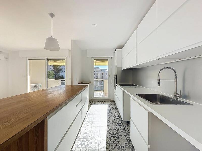 Maison à louer, 63m², MOUGINS