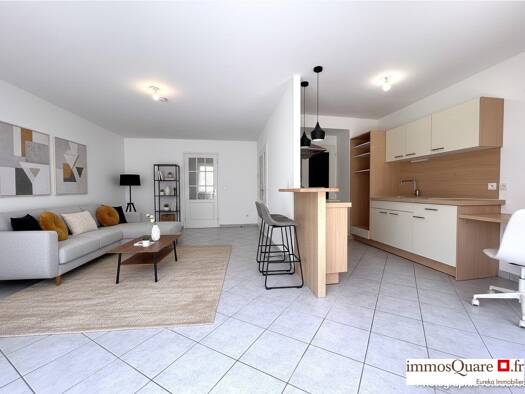 Appartement à vendre 349 000 € 3 pièces 2 chambres 69 m² Étage 1/4 Ferney-Voltaire 01210